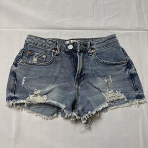 Madden Girl Destroyed Denim Beeker Boyfriend Lightwash Cut Off Shorts Size 3